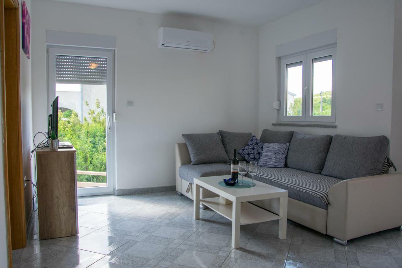 Apartman Lavanda Масленица Екстериор снимка